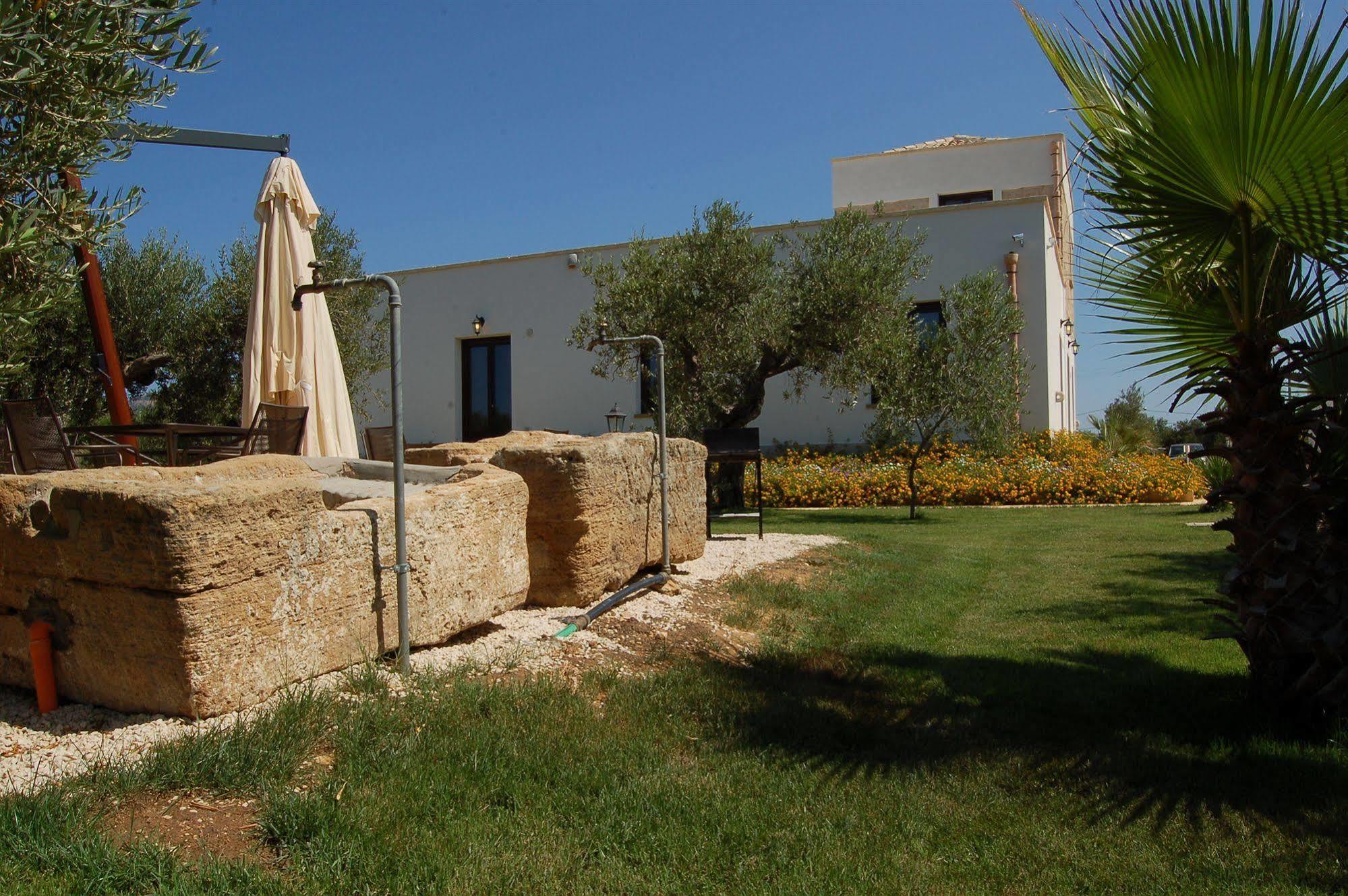 Agriturismo La Concordia Valderice Exterior photo